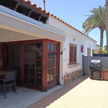 Palms Premium Bungalow, Private, Relaxing, Swimming Pool * Маспаломас
